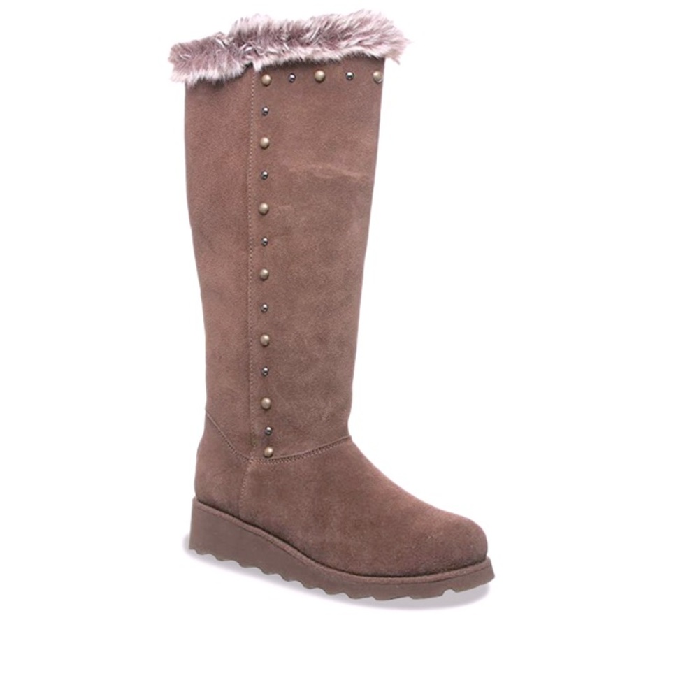 Bearpaw tall boots super warm